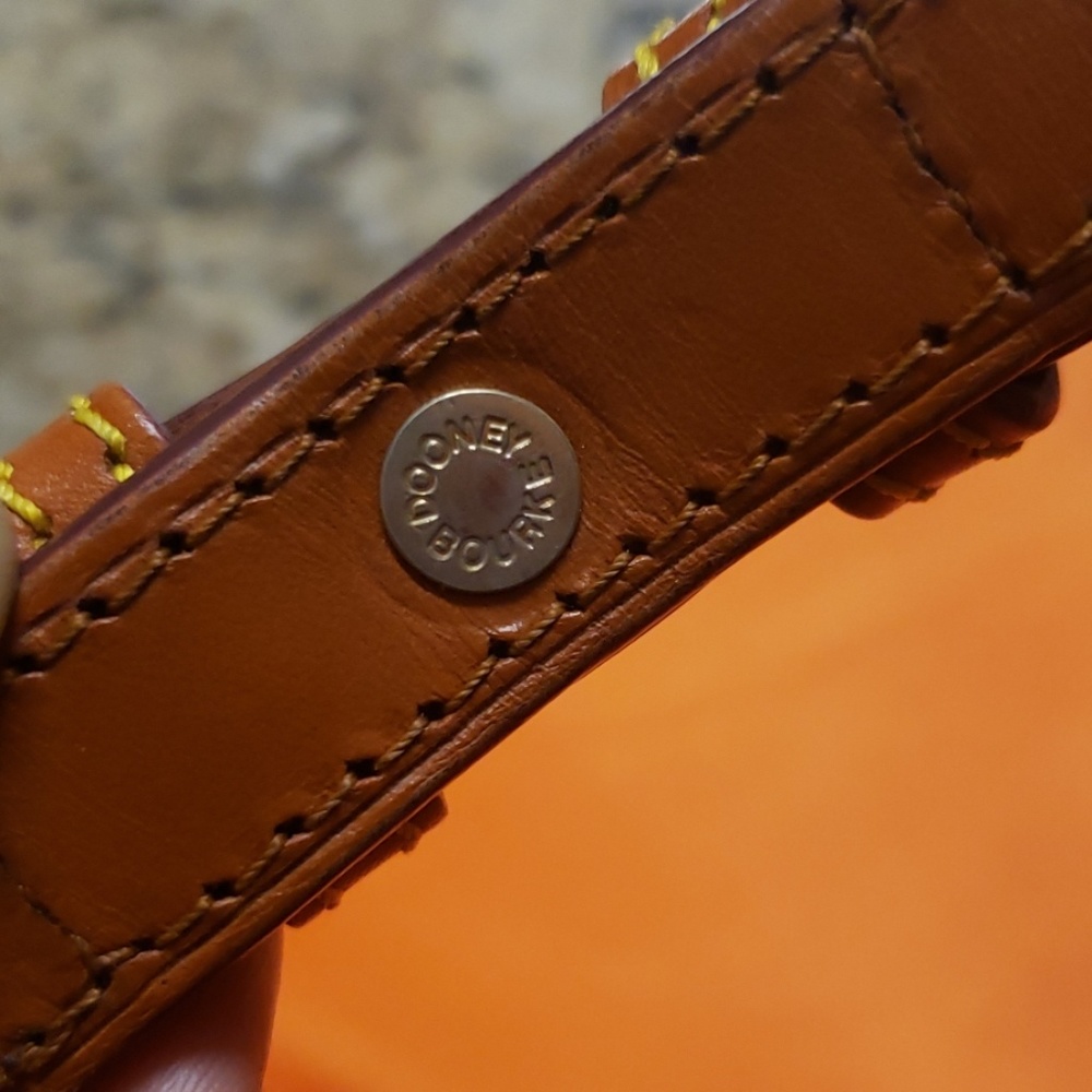 Dooney&Bourke Tote - Picture 6 of 6